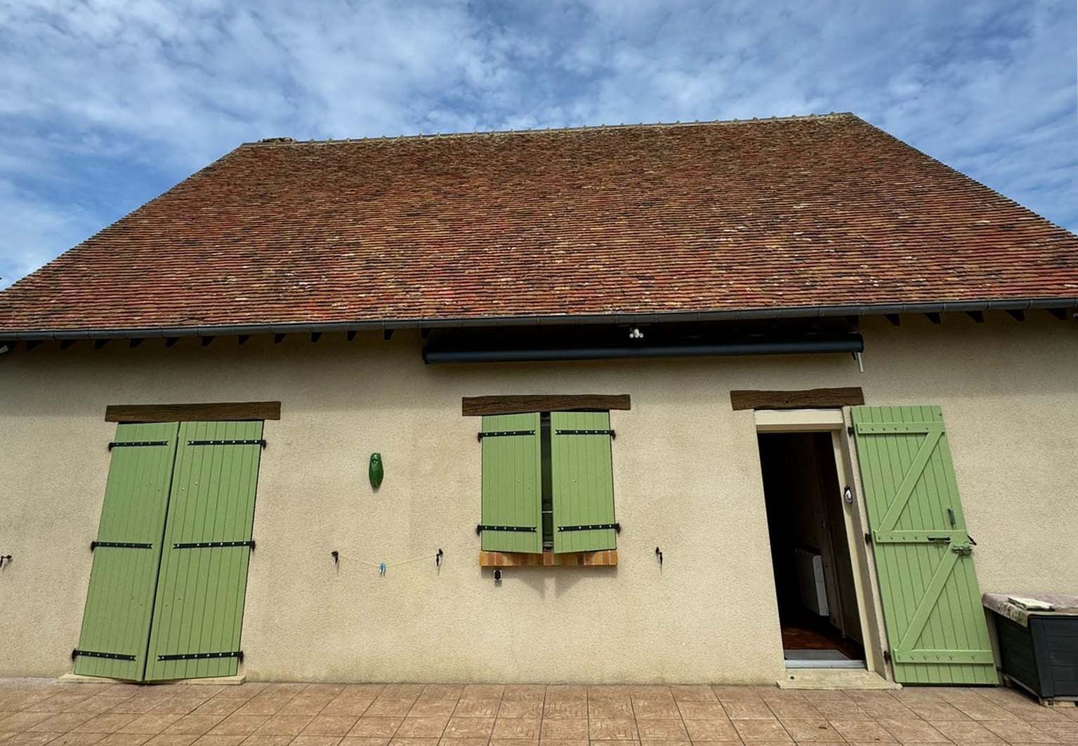 toiture-maison-apres-demoussage-2